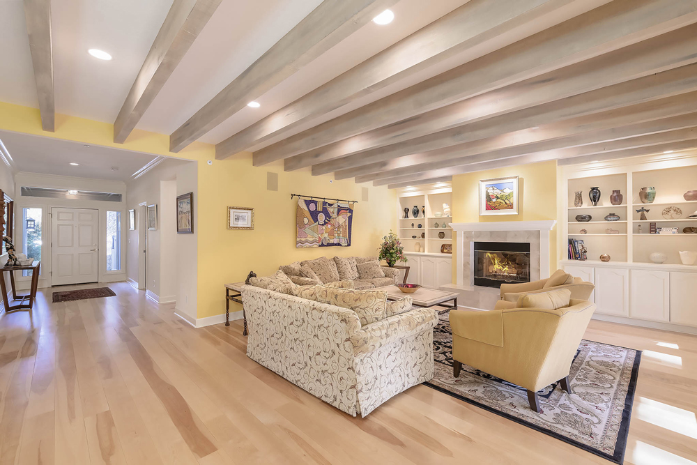 25448 John Steinbeck Trail Livingroom